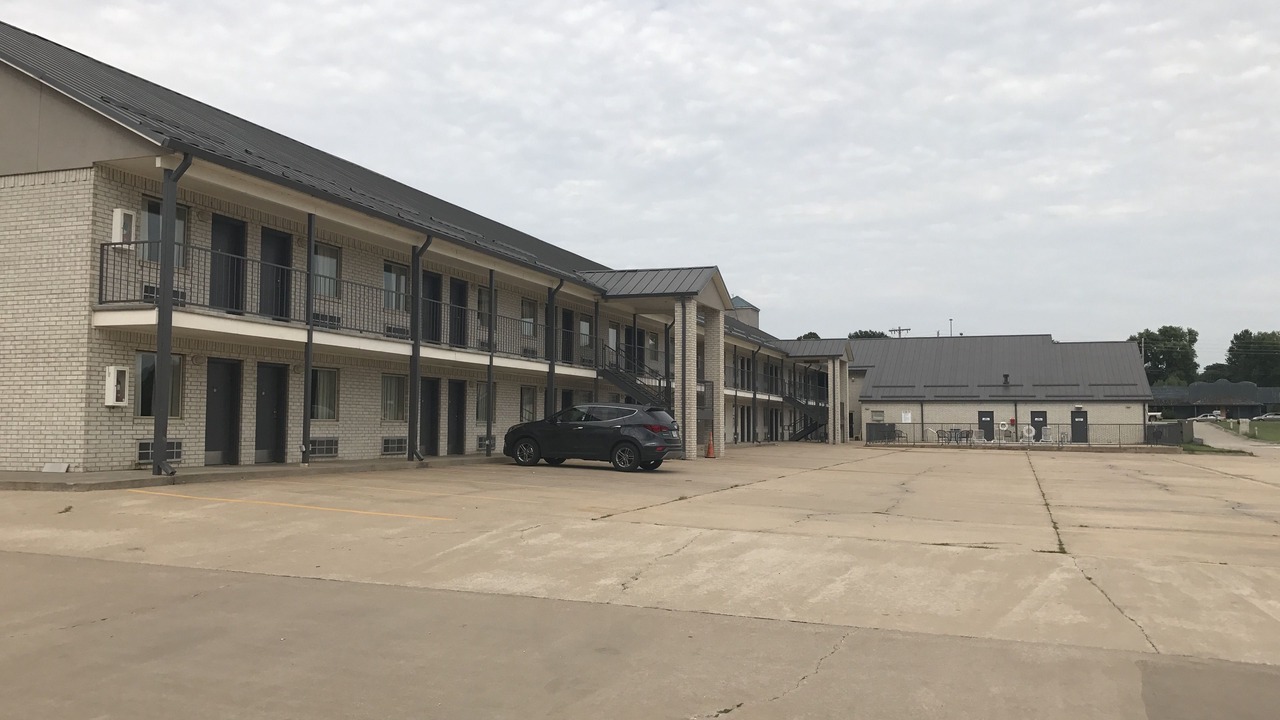 Photo of Outdoor in Grove