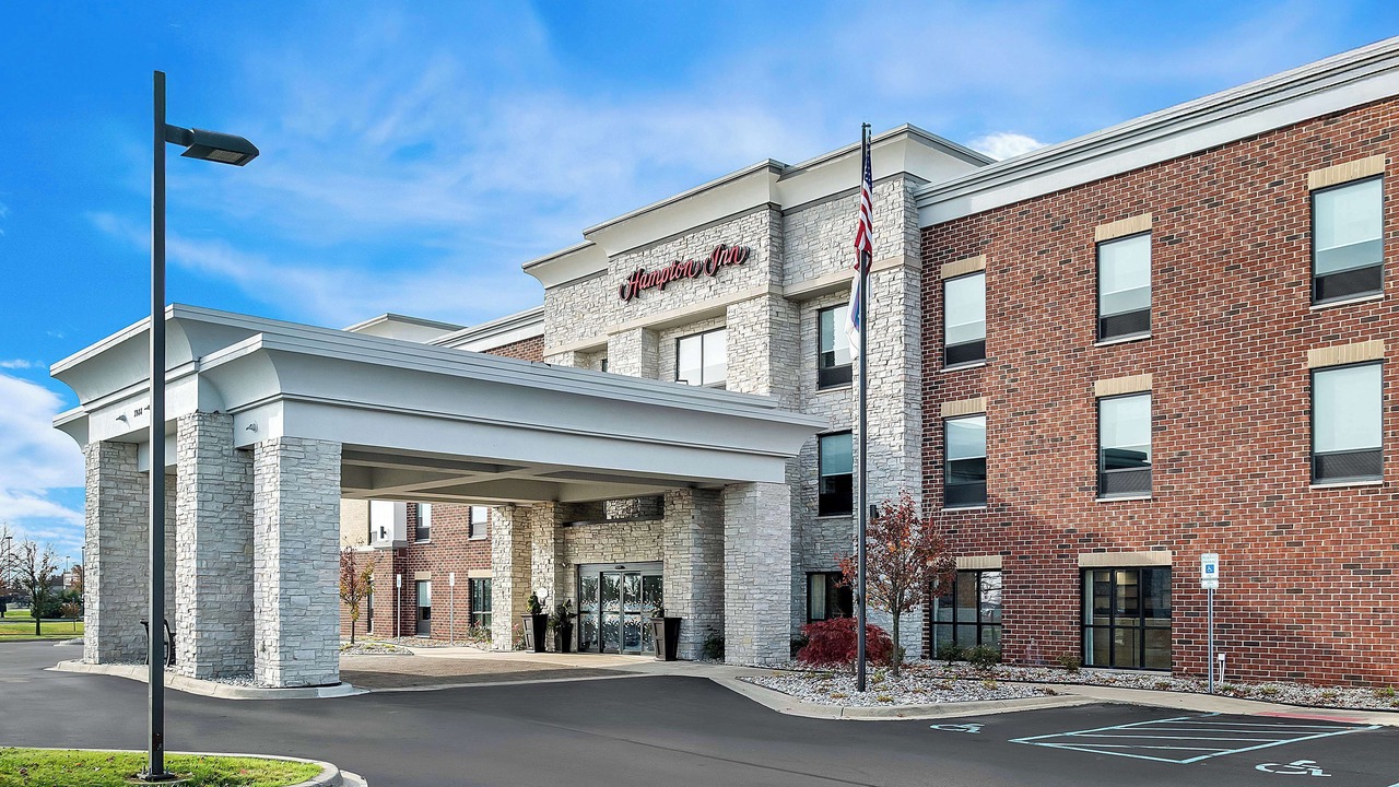 Photo of Outdoor in Auburn Hills