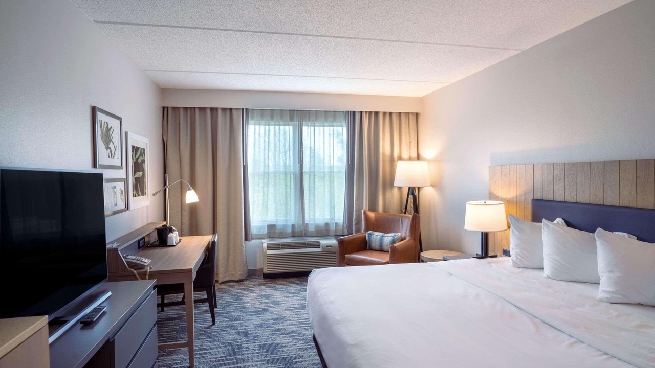 Photo of Bedroom in State College