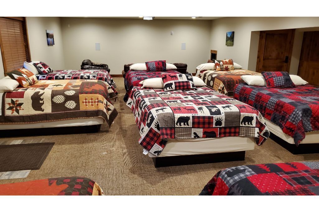 Photo of Bedroom in Island Park