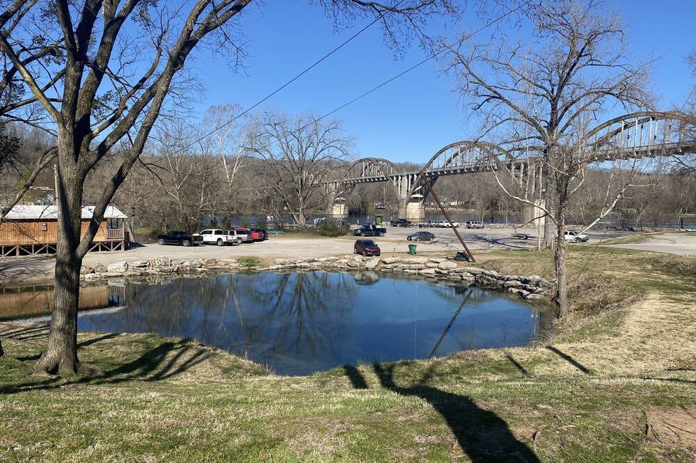 Photo of Outdoor in Cotter