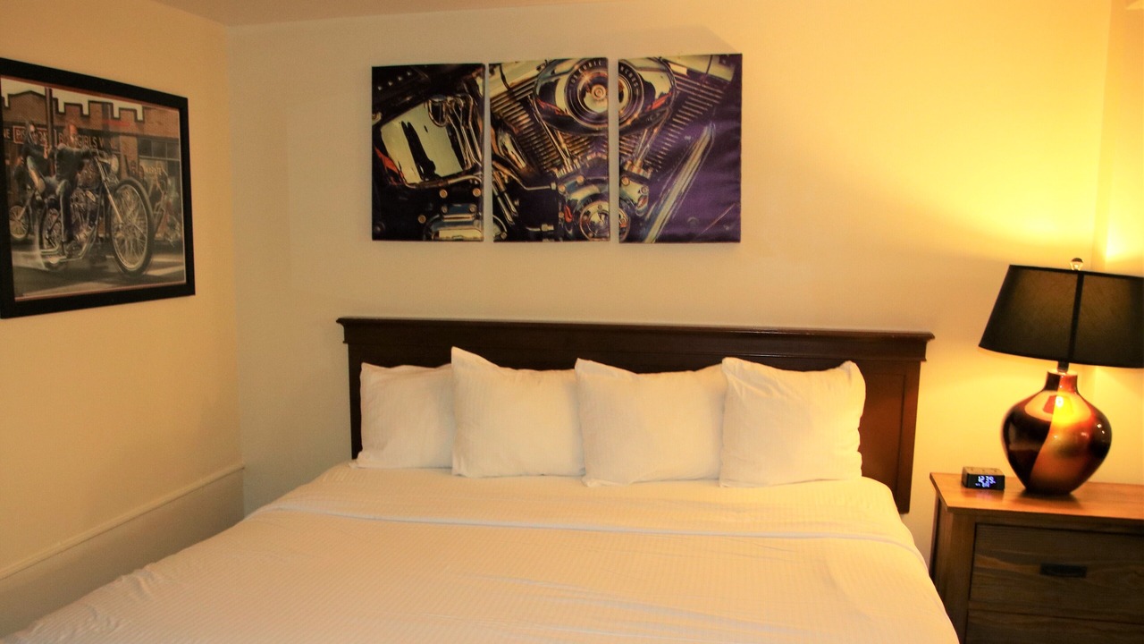 Photo of Bedroom in Lusk