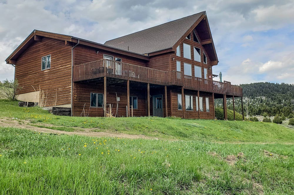 Photo of Outdoor in McAllister