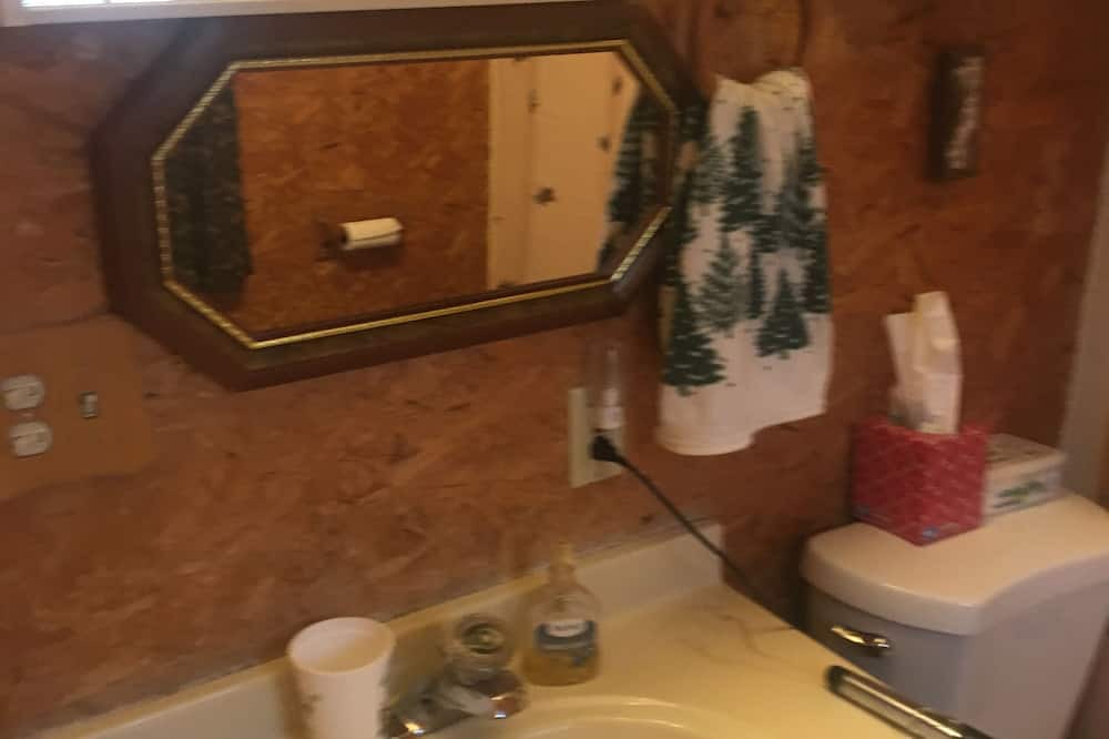 Photo of Bathroom in Ringling