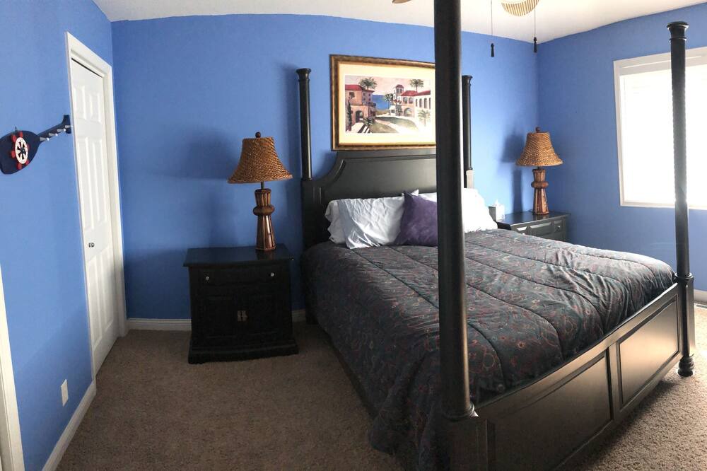 Photo of Bedroom in Ellston