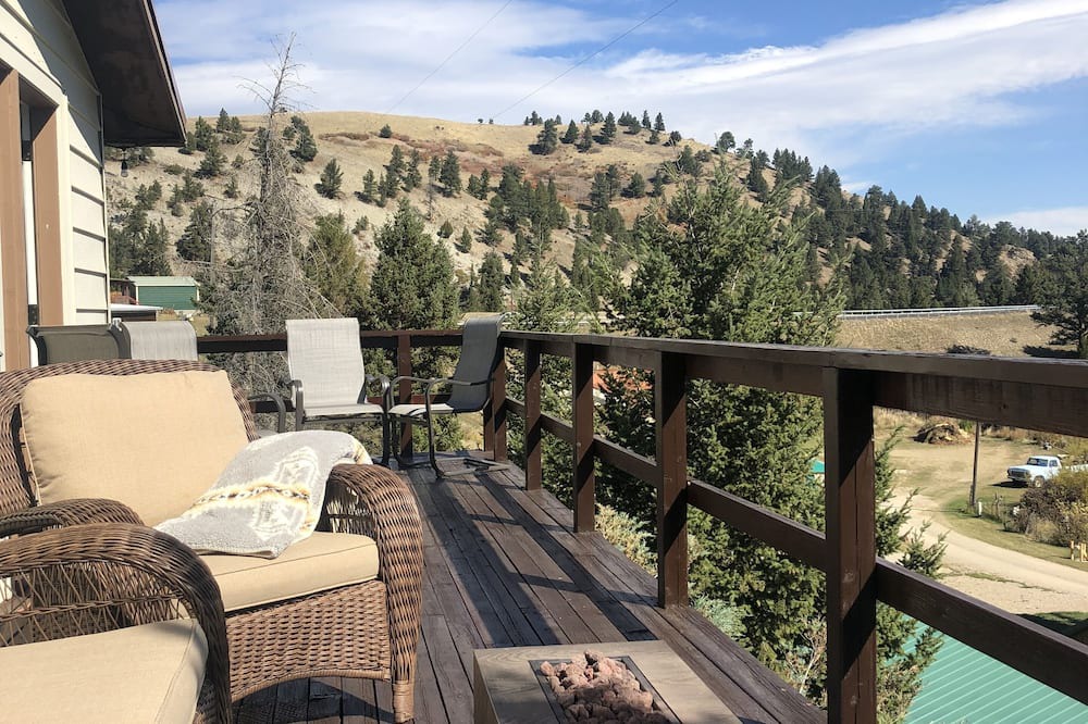 Photo of Patio Balcony in Meagher County
