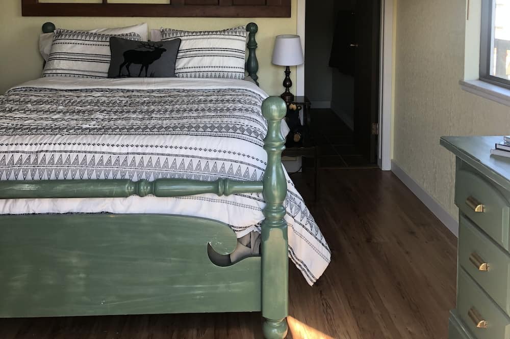 Photo of Bedroom in Meagher County