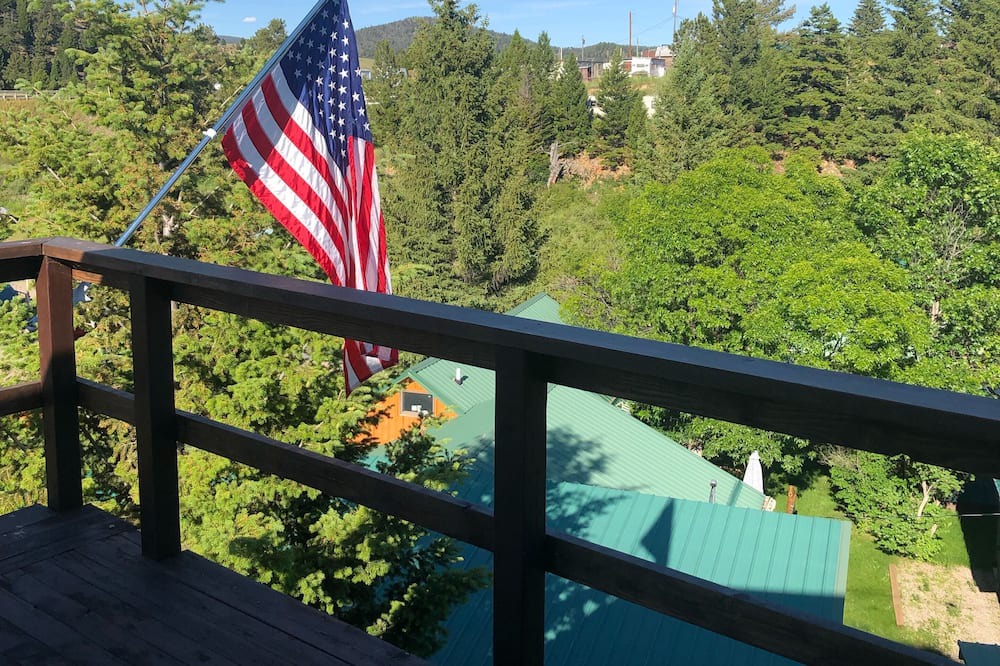 Photo of Patio Balcony in Meagher County
