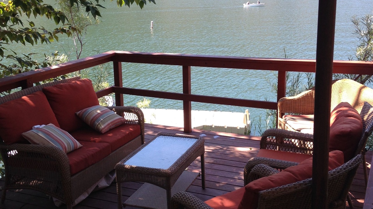 Photo of Outdoor in Salmon