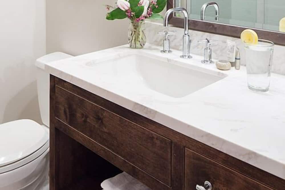 Photo of Bathroom in Teton Pines