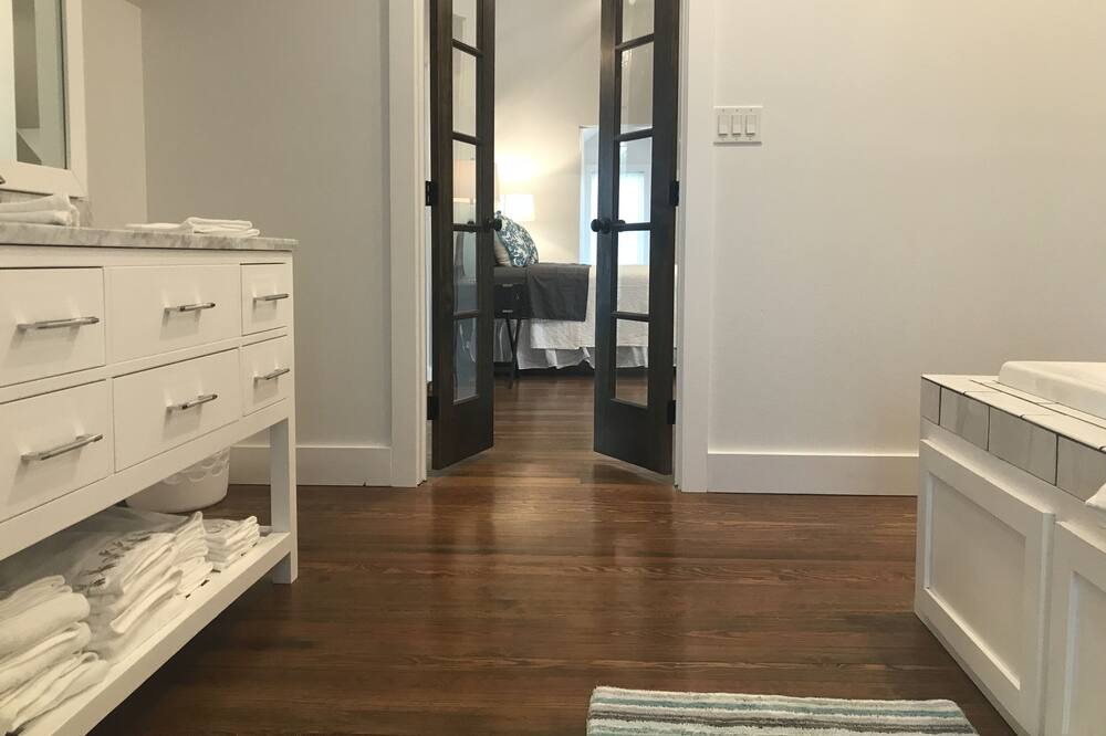 Photo of Bedroom in Marfa