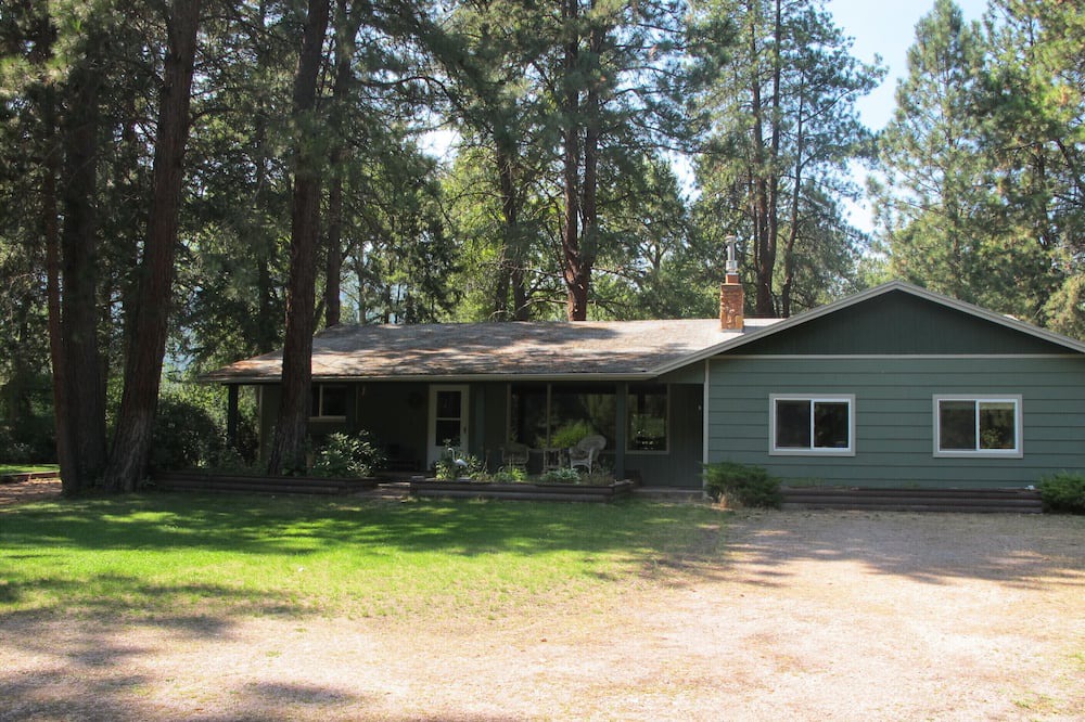 Photo of Outdoor in Piltzville