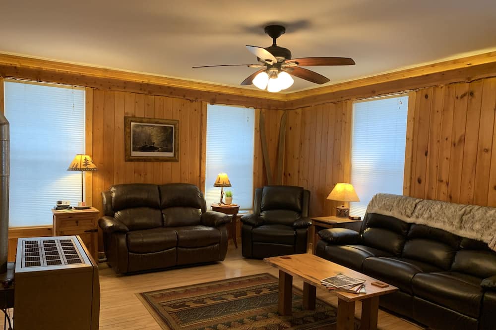 Photo of Livingroom in Essex
