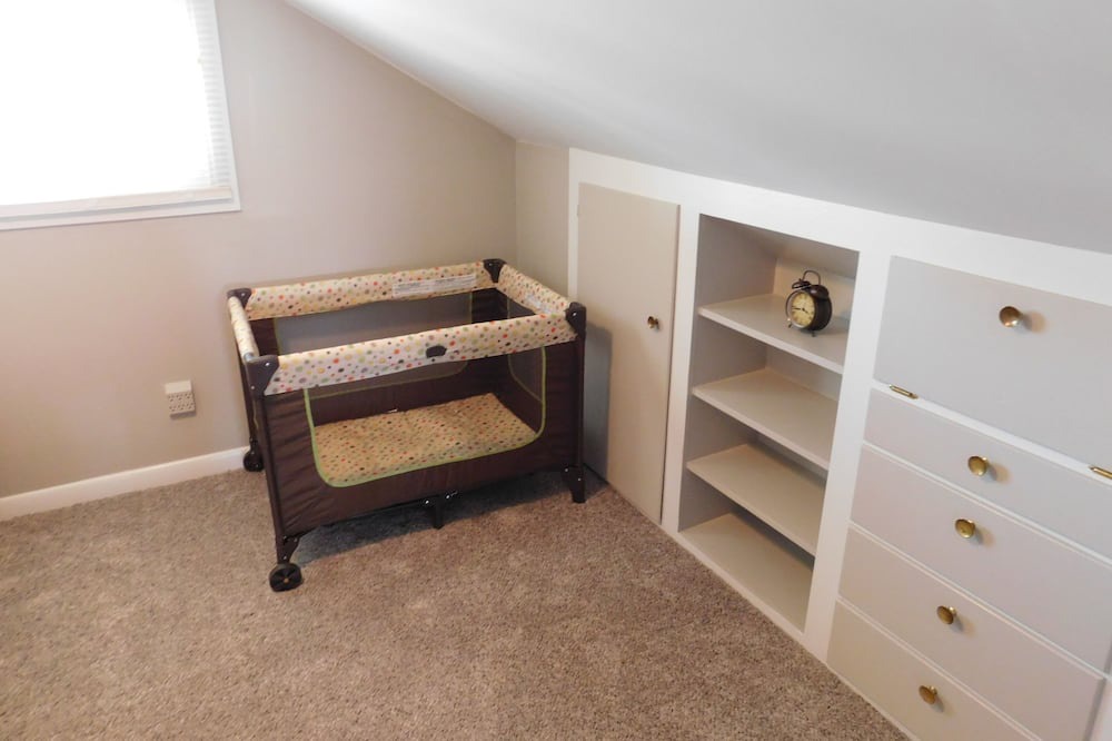 Photo of Bedroom in Deer Lodge