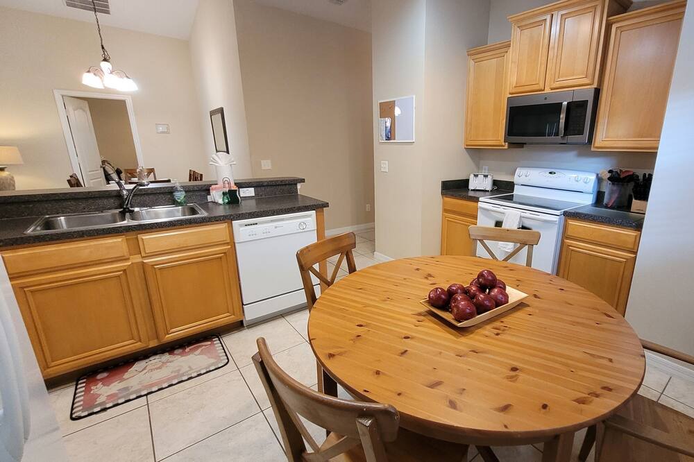 Photo of Kitchen in Sandy Ridge