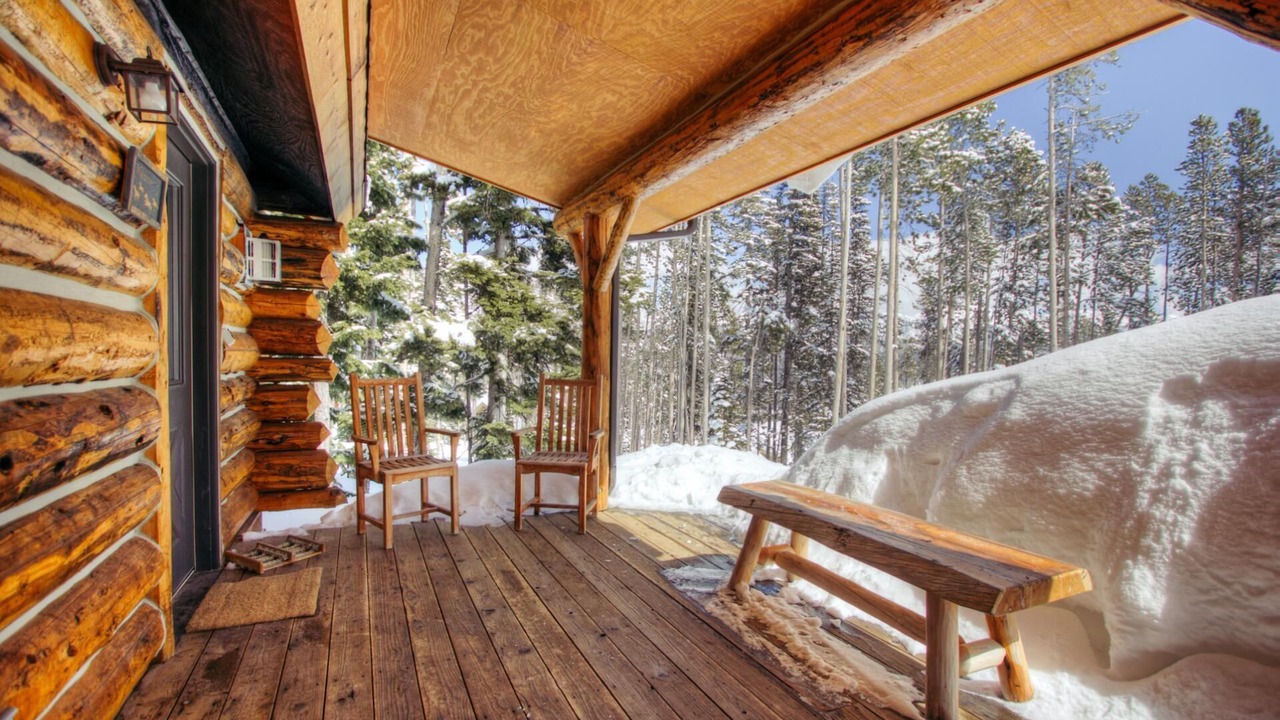 Photo of Patio Balcony in Big Sky