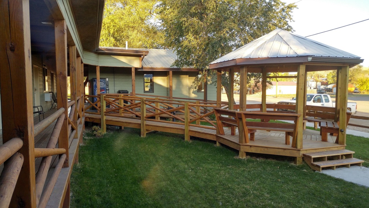 Photo of Outdoor in Broadus