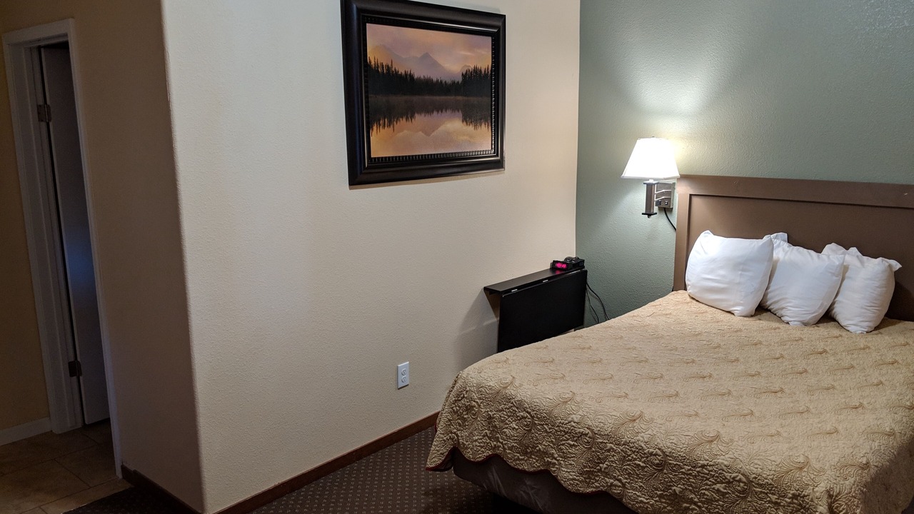 Photo of Bedroom in Broadus