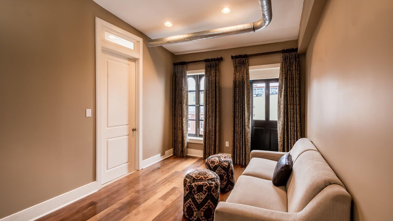 Photo of Livingroom in Old City