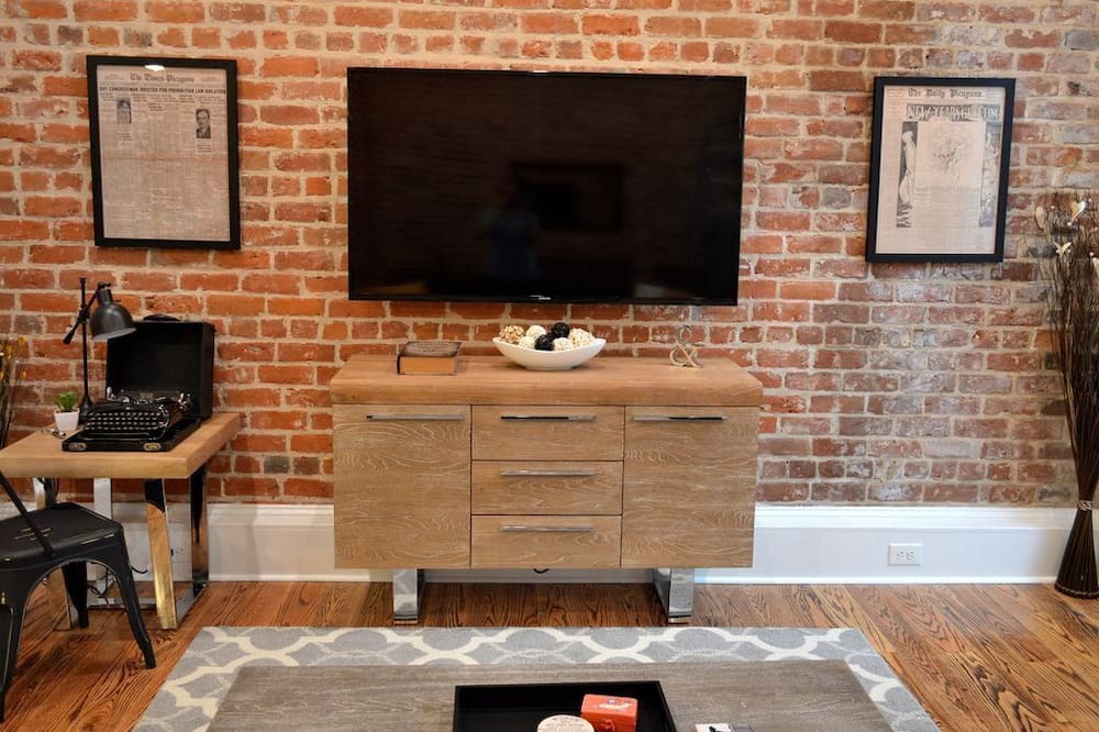 Photo of Livingroom in Central Business District