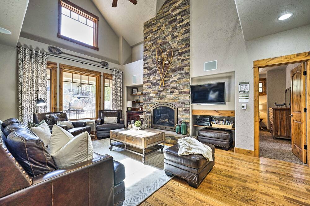 Photo of Bedroom in Red Feather Lakes