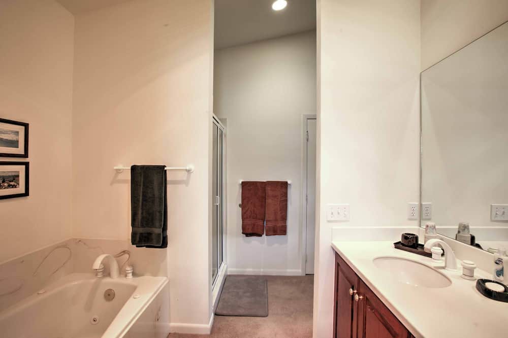 Photo of Bathroom in Blanchard