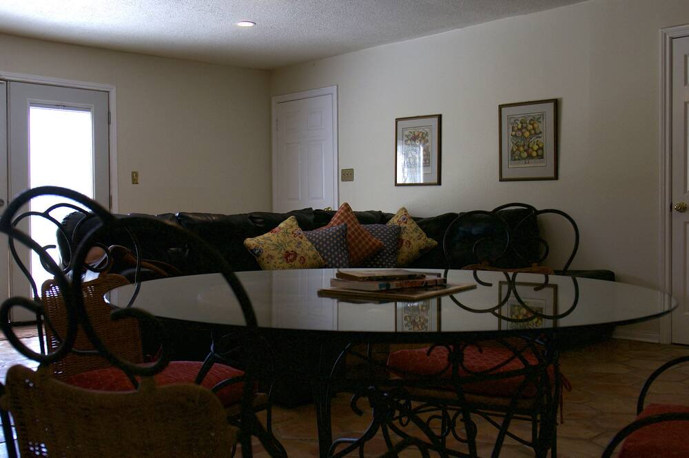 Photo of Livingroom in Briarforest