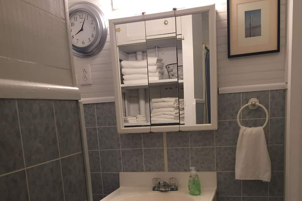 Photo of Bathroom in Jenkinsville