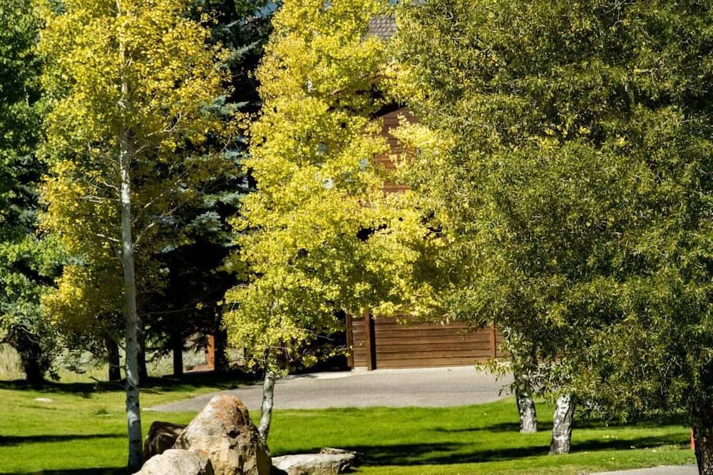 Photo of Others in Spring Creek Ranch