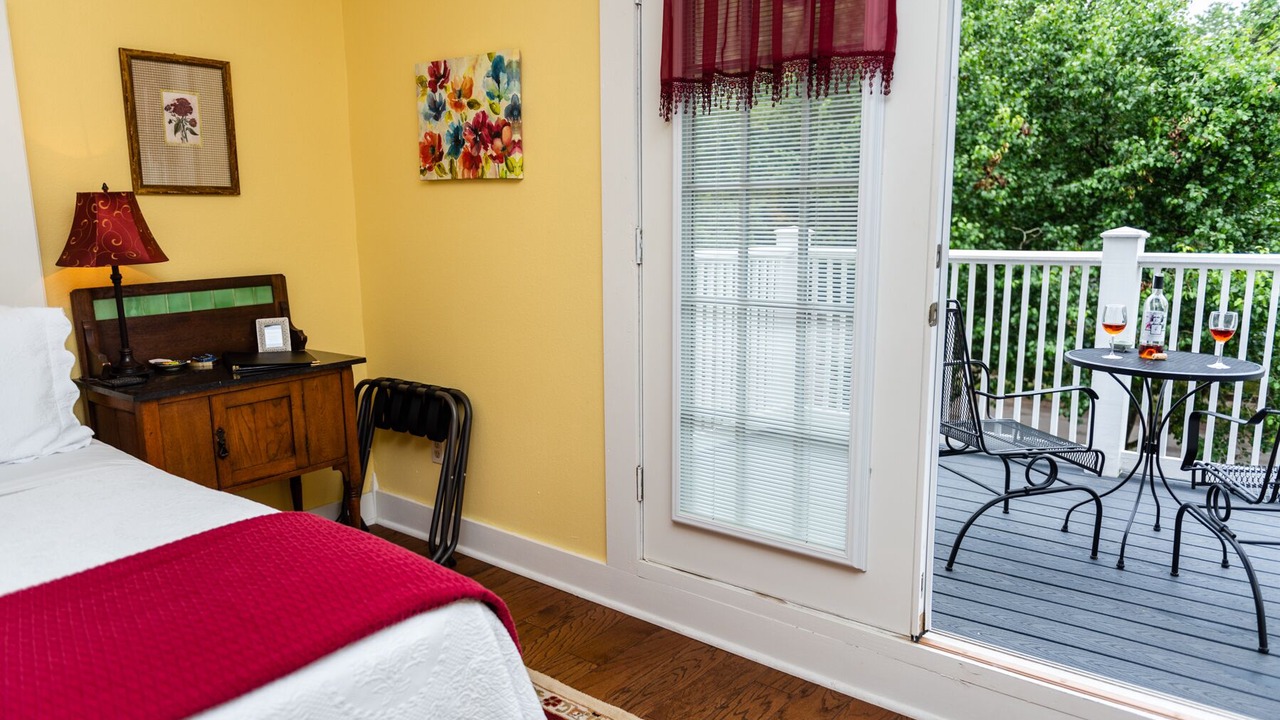 Photo of Patio Balcony in Jefferson
