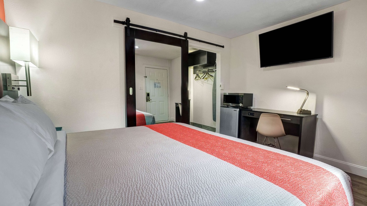 Photo of Bedroom in Bellville