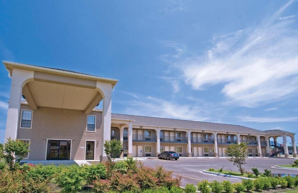 Photo of Buildings in West Memphis