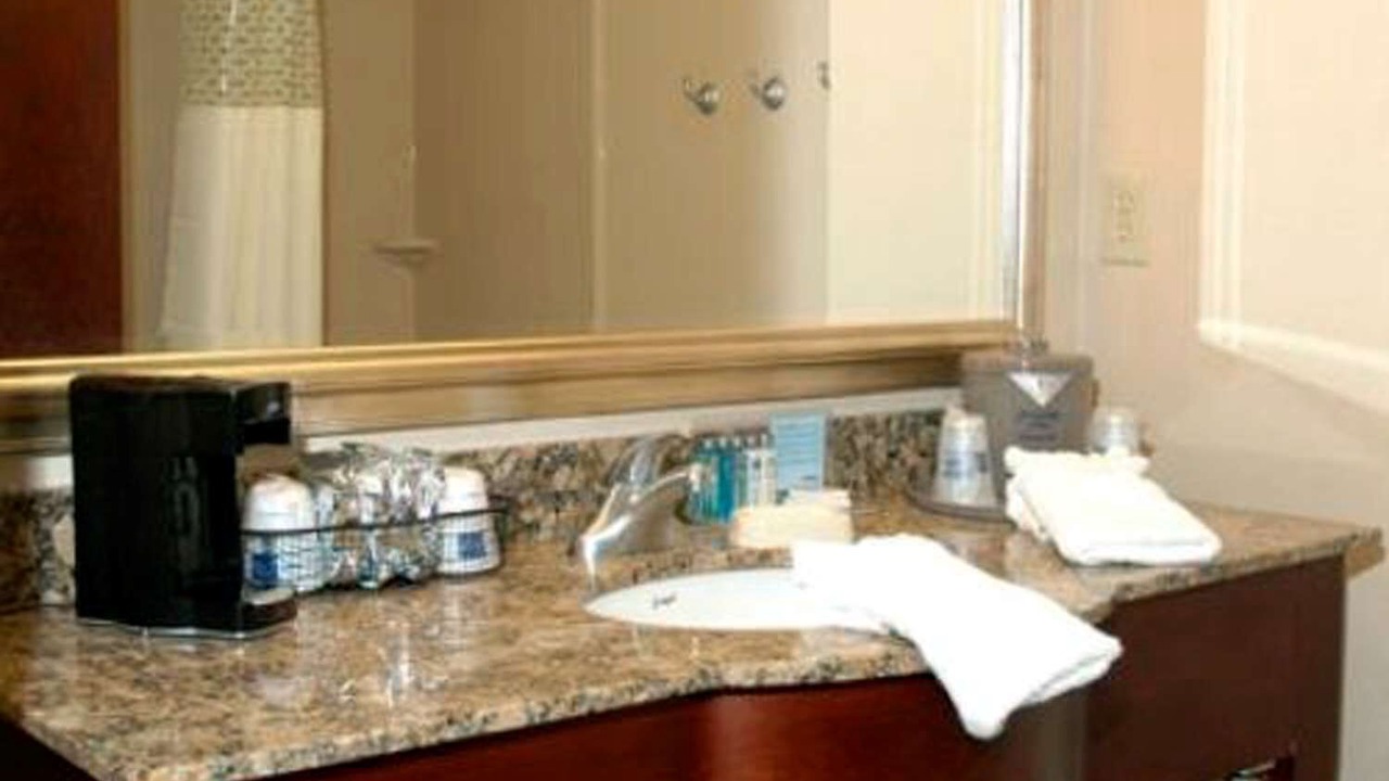 Photo of Bathroom in Calera