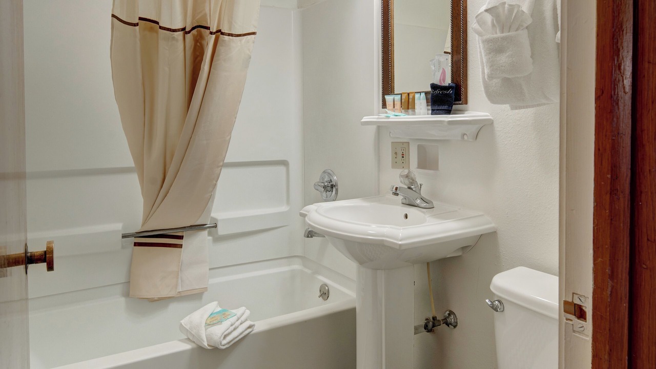 Photo of Bathroom in Custer