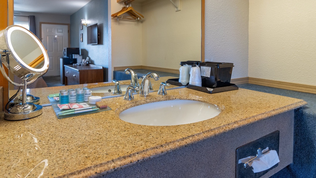Photo of Bathroom in Garden District
