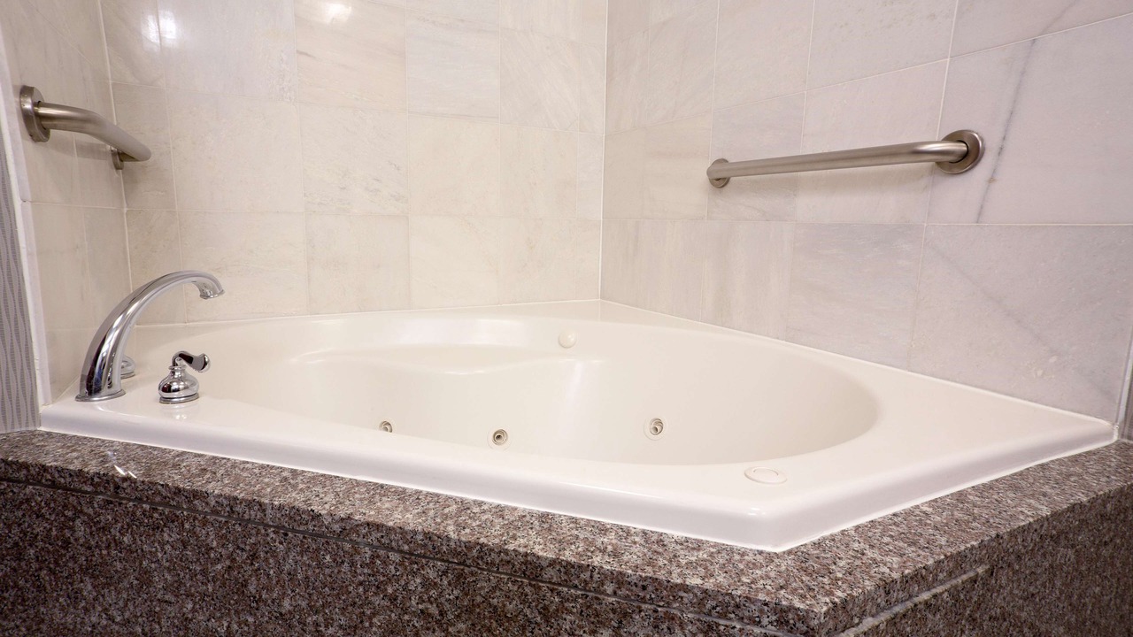Photo of Bathroom in Grove City