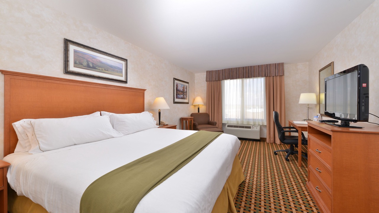 Photo of Bedroom in Rawlins
