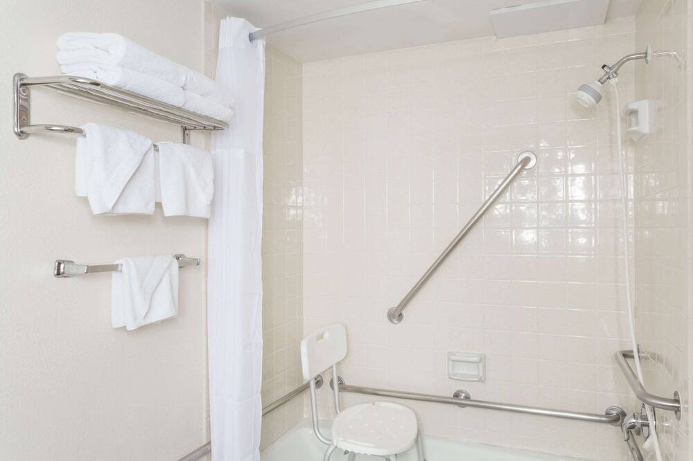 Photo of Bathroom in Evanston
