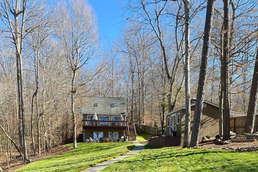 Photo of Outdoor in Southmont