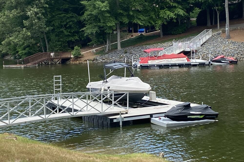 Photo of Outdoor in Southmont