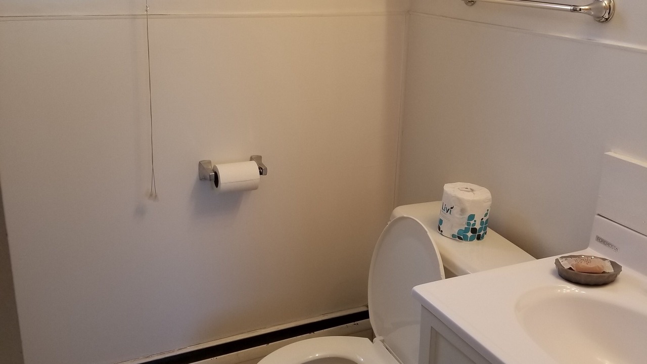 Photo of Bathroom in Thermopolis