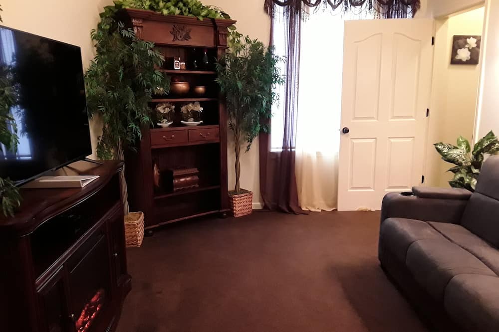 Photo of Livingroom in Lava Hot Springs