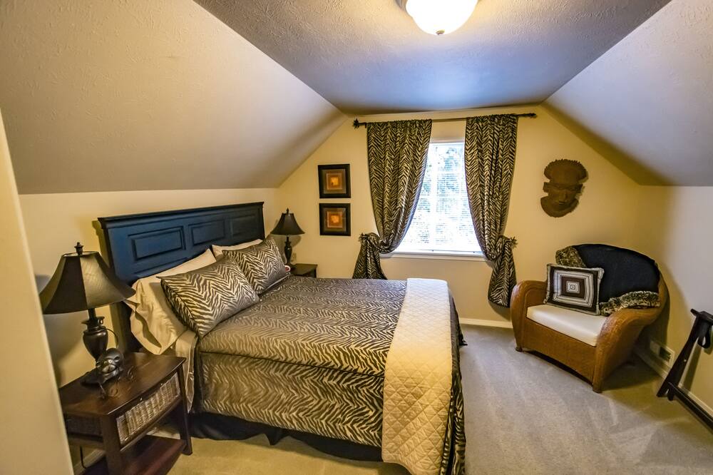 Photo of Bedroom in Hayden View Estates