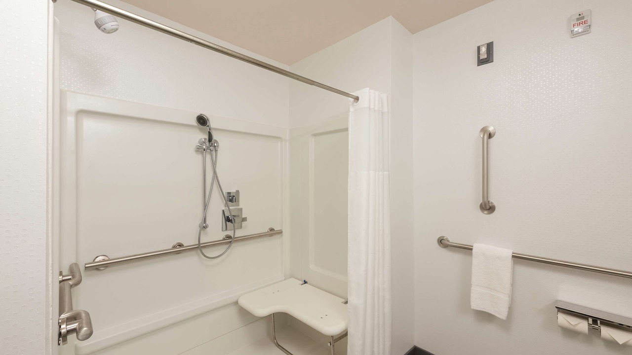 Photo of Bathroom in Xenia