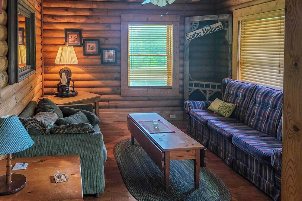Photo of Livingroom in Henryville