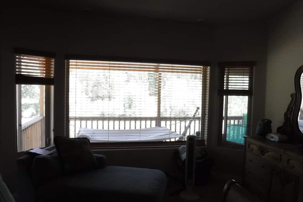Photo of Livingroom in Hatch