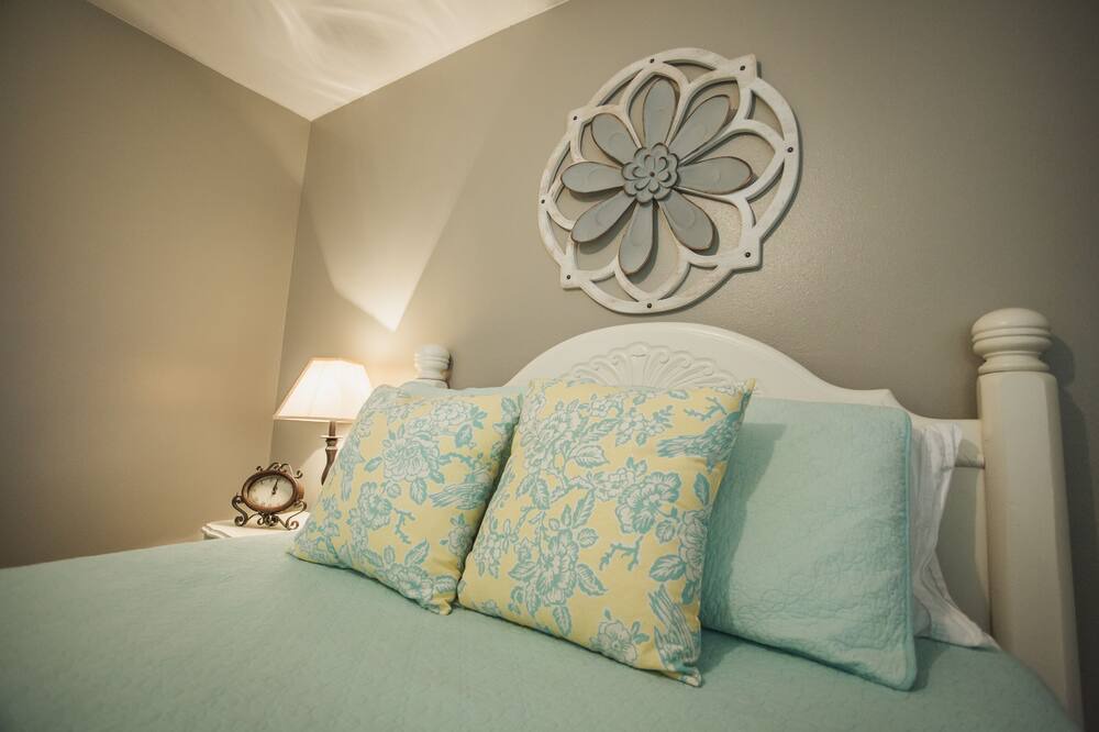 Photo of Bedroom in Sugar City