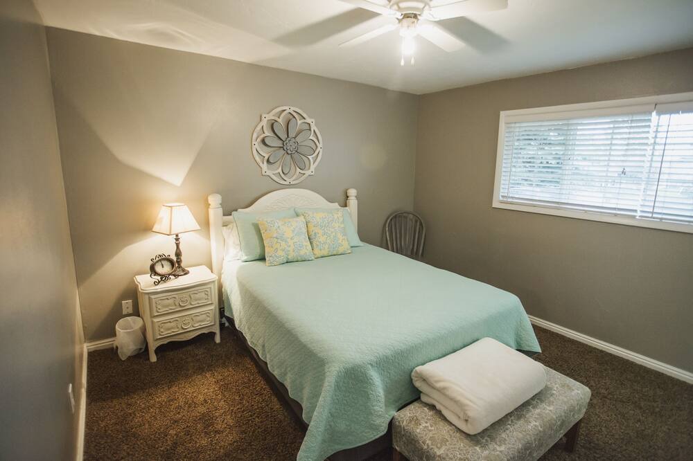 Photo of Bedroom in Sugar City