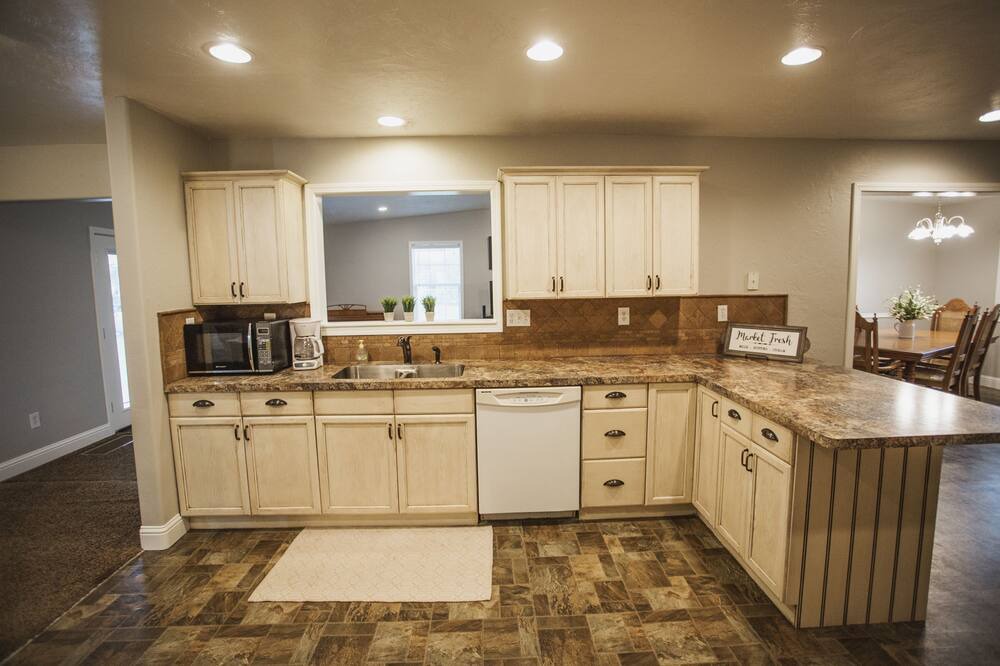 Photo of Kitchen in Sugar City
