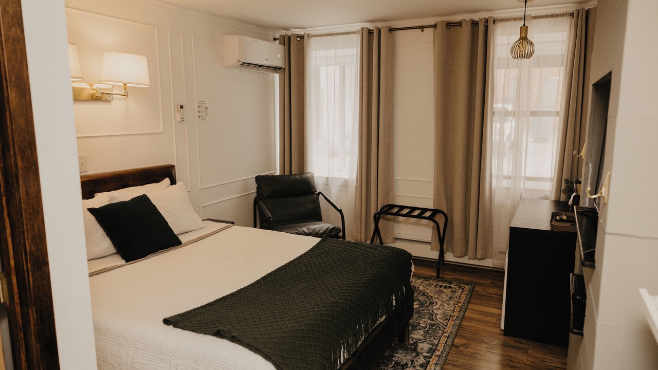 Photo of Bedroom in Wallace